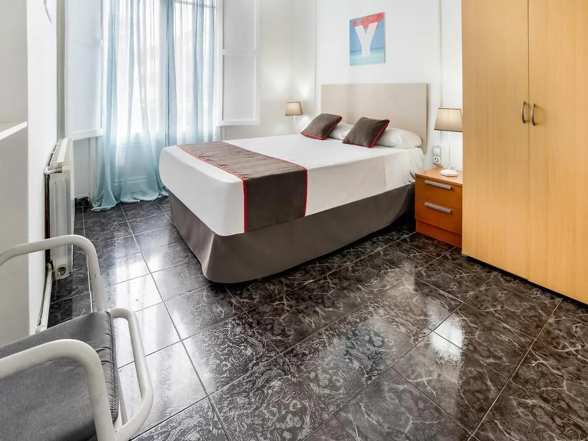 Hostal Patio De La Luna 타라고나